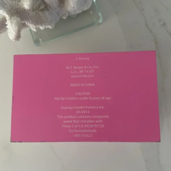 Disney Princess wooden girls Jewelry Box. Color pink. - Picture 3 of 6